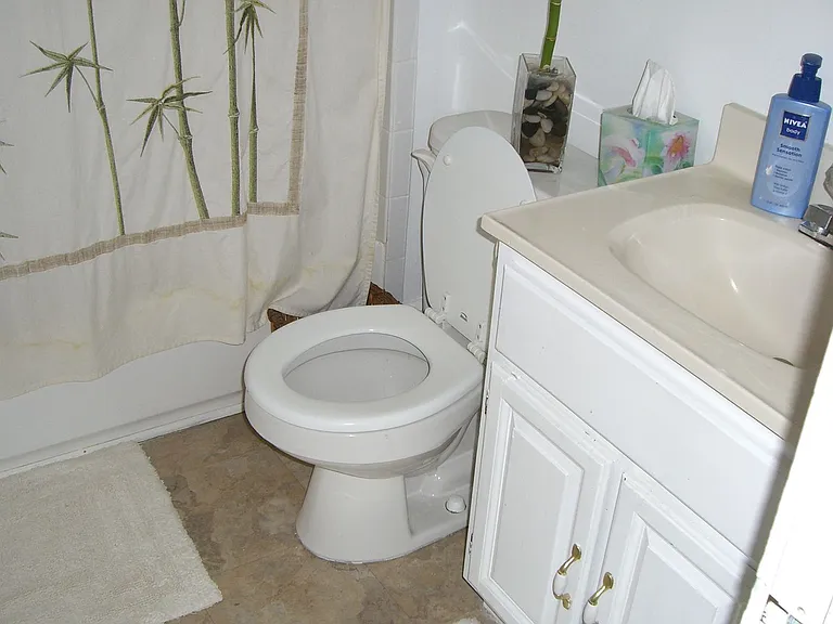 349 W Bute St — Photo 7