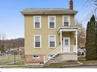 215 E Spring St, Tremont, PA 17981