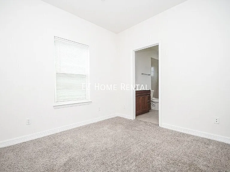 2407 Ferguson Way #1 — Photo 9