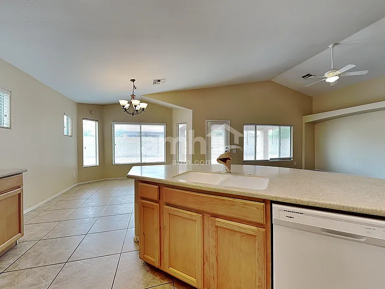 11557 W Pima St — Photo 4