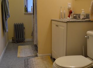 3 Clinton St #1, Cambridge, MA 02139