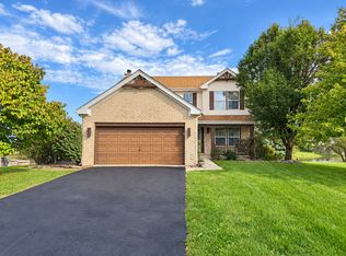 533 Treasure Dr, Oswego, IL 60543