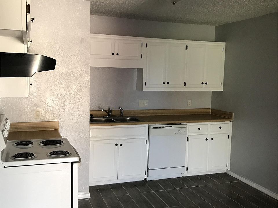 1st image of 4009 Peperport Dr