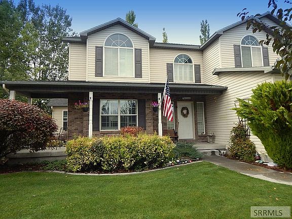 2nd image of 4050 Nathan Dr