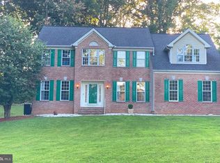 2 Manor Springs Ct, Glen Arm, MD 21057