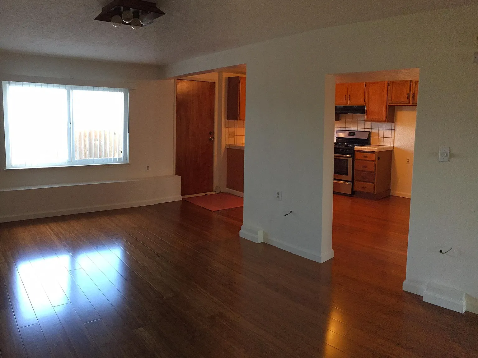 780 Clarinada Ave — Photo 2
