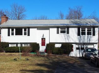 340 Potwine Ln, Amherst, MA 01002
