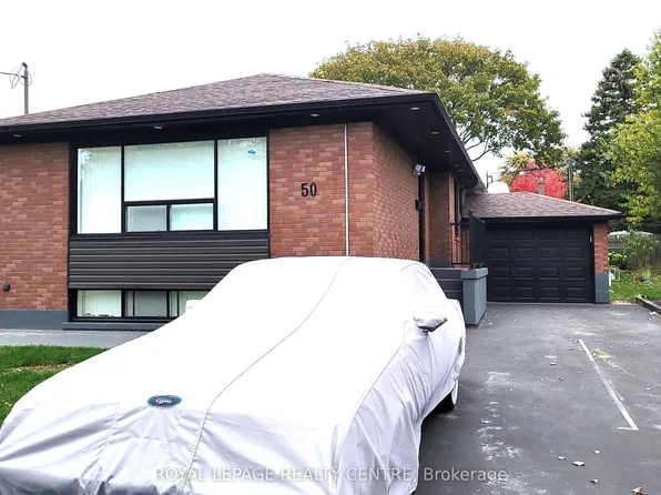 50 Rangoon Rd, Toronto, ON M9C 4N7