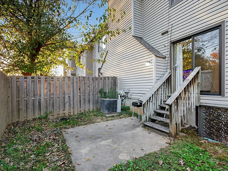11502 Cedar Walk Dr — Photo 41
