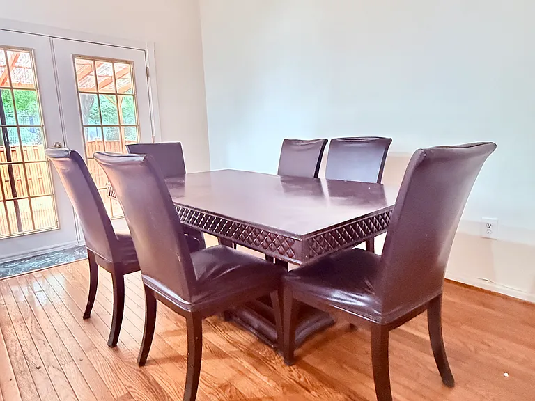 5944 Raina Dr — Photo 4