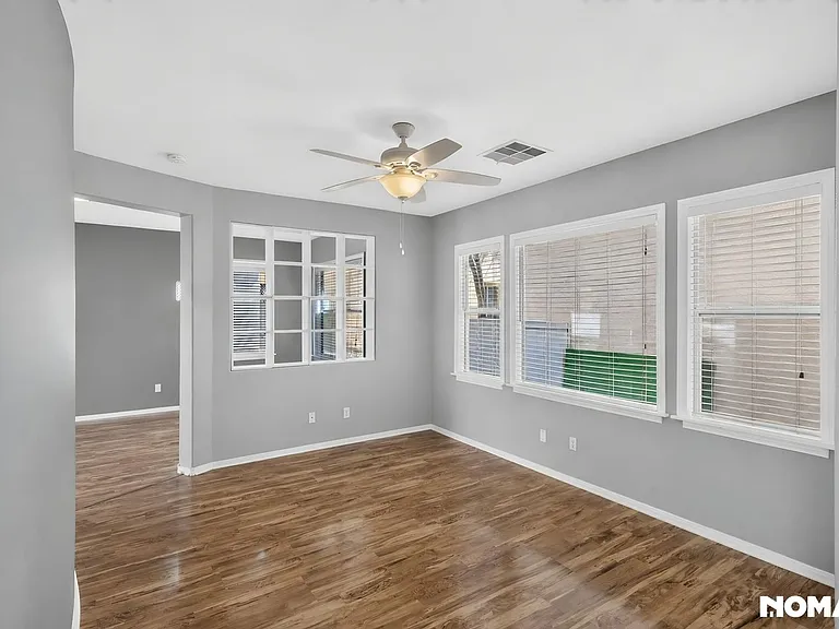 8528 Myrsine Ct — Photo 5
