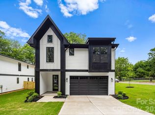 2763 Parkway Ave, Charlotte, NC 28208
