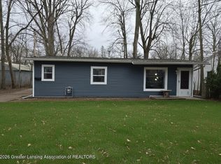 2813 Greenbelt Dr, Lansing, MI