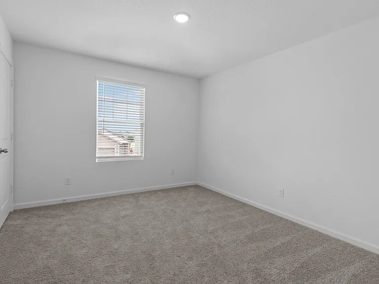 120 Waterhouse Lake Dr — Photo 23