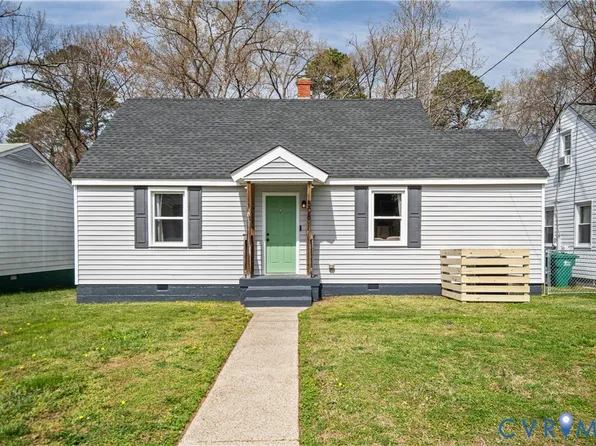 508 Dakar Dr, Sandston, VA 23150