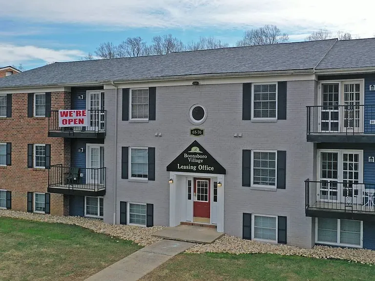 Boonsboro Village Apartments