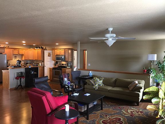 2nd image of 411 West St