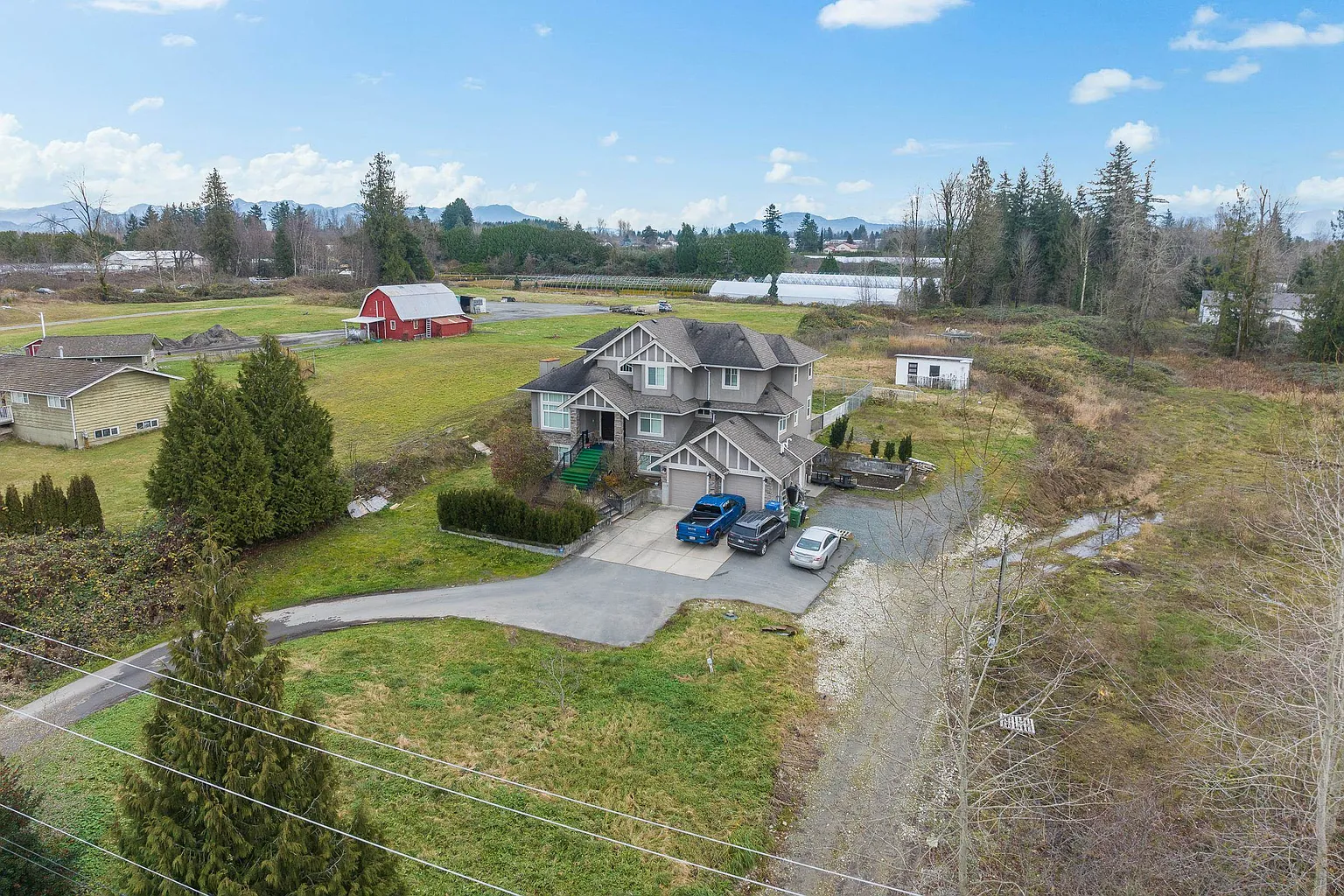 2790 Lefeuvre Rd photo 1