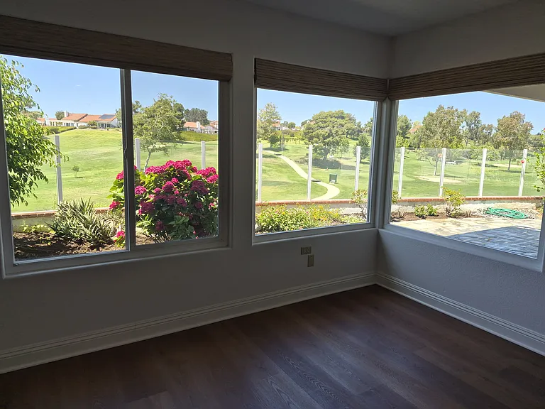 Downstairs suite gorgeous views.