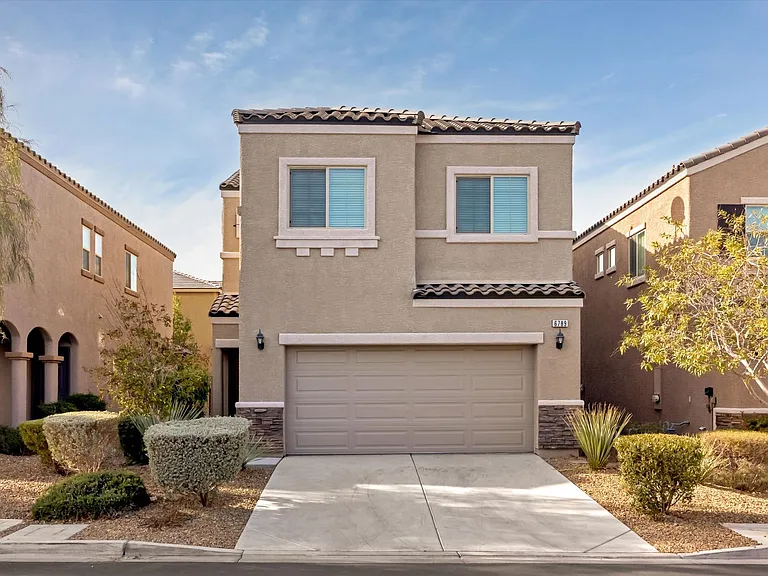 6789 Dragonfly Rock St — Photo 38