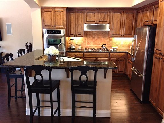 4th image of 1591 Las Brisas Dr