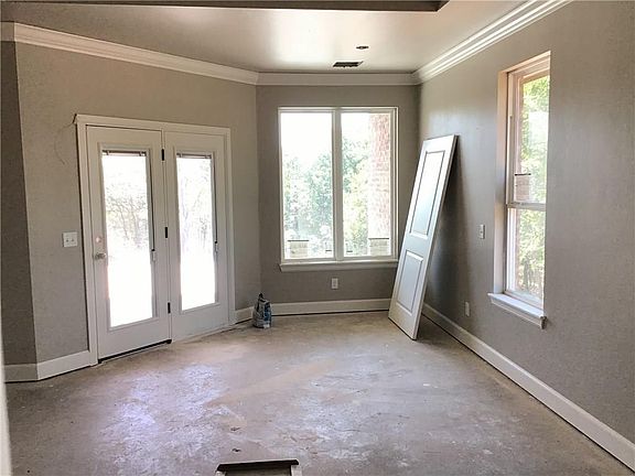 5th image of 12475 Stone Hill Dr