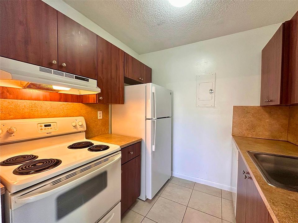 1st image of 1732 Meridian Ave #3