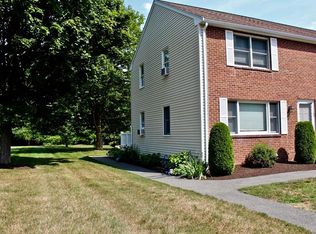 37 Willow Ridge Dr UNIT 37, Bridgewater, MA 02324