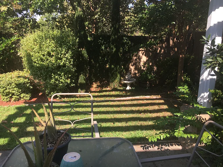 1900 Casterbridge Dr — Photo 15