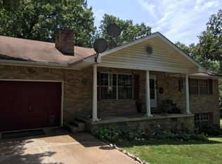 807 E Lansing Ave, Horseshoe Bend, AR 72512