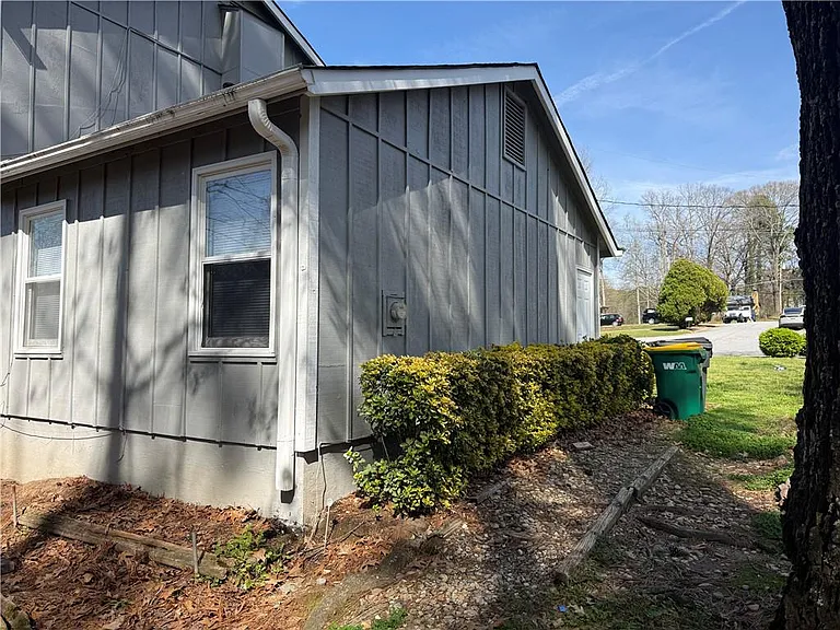 3815 Samia Ct — Photo 31