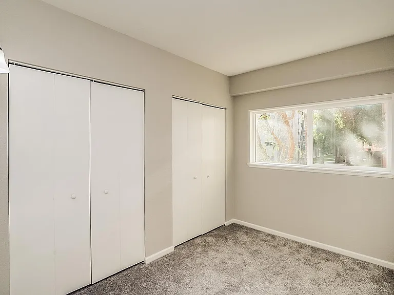 351 E Thomas Rd #D201 — Photo 34