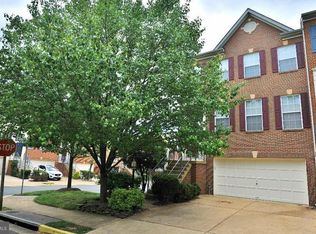 5301 Jesmond St, Alexandria, VA 22315