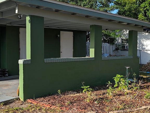 Carport