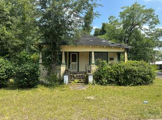 1110 Jordan St, Waycross, GA 31501