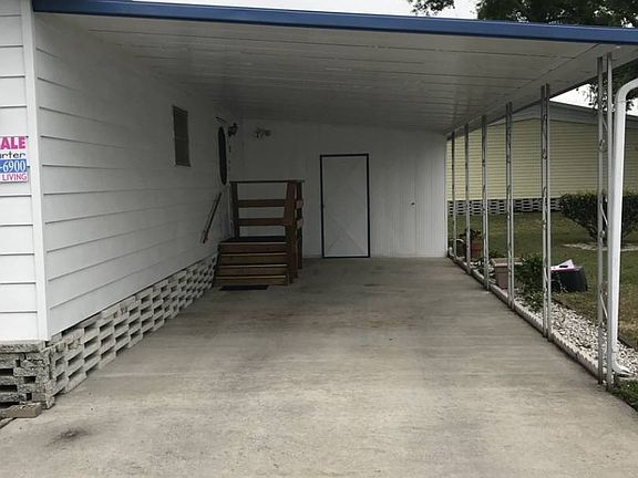2nd image of 982 Hill Colony Cir