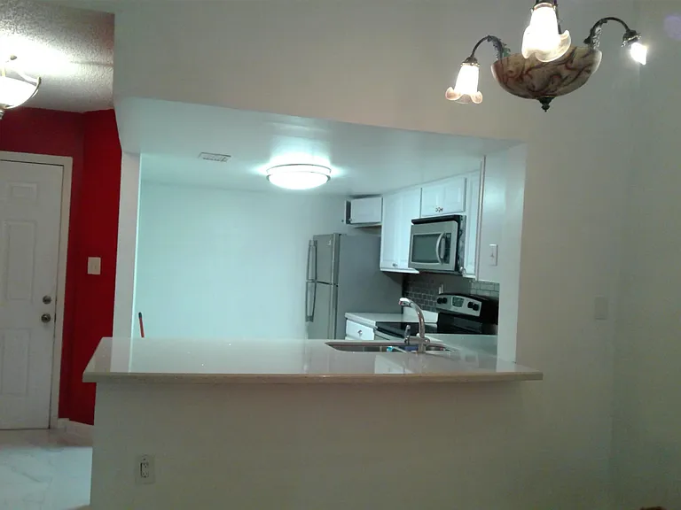 815 SW 113th Way #815 — Photo 14