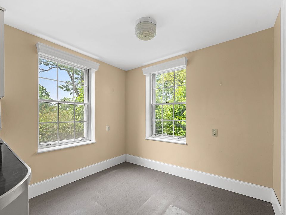 31st image of 162 Grizzell Ln
