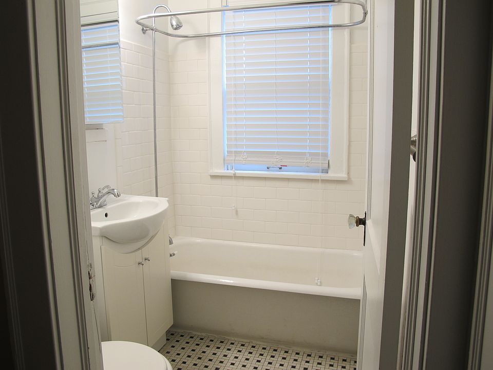 1st image of 2086 Marshall Ave APT 16