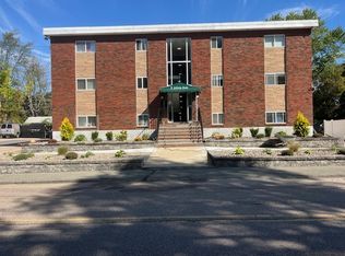 4 Johns Ave, Holbrook, MA 02343