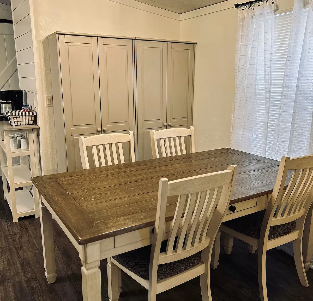 3 bed, 1064 sqft, $1,650 — Photo 4