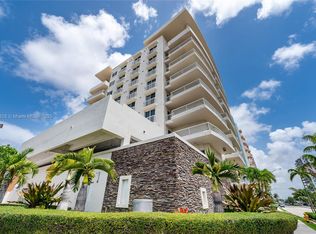 2400 SW 27th Ave APT 402, Miami, FL 33145