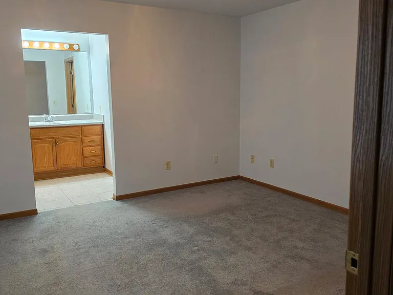 8993 Refugee Rd NW #8993 — Photo 5