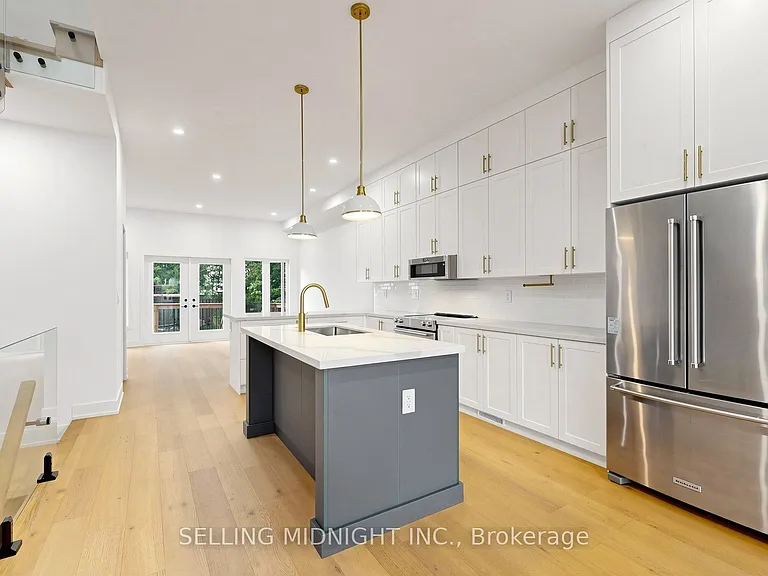 42 Guthrie Ave — Photo 7
