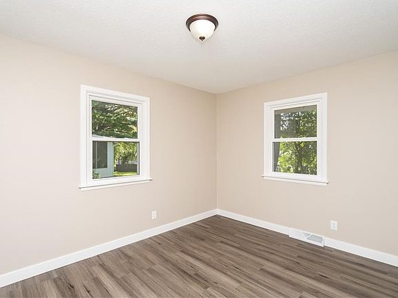 4th image of 918 31st St