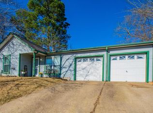 2704 Timbermist Cir, Benton, AR 72015
