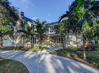 219 32nd St W, Bradenton, FL 34205