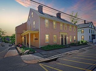 75 Market St APT 1, Amesbury, MA 01913