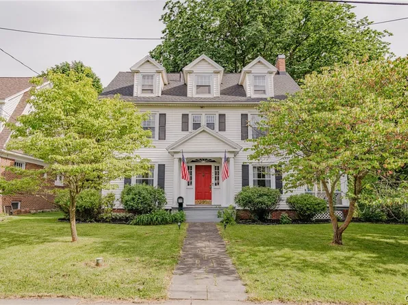 408 Salt Springs Rd, Syracuse, NY 13224