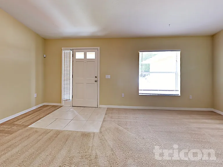2215 3rd Ave E — Photo 11